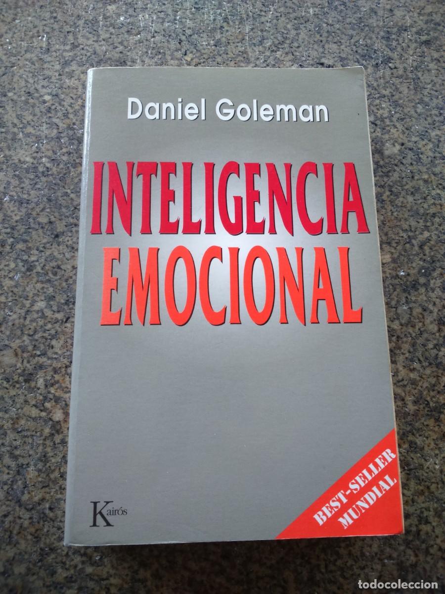 Libros de segunda mano: INTELIGENCIA EMOCIONAL -- DANIEL GOLEMAN -- KAIROS 1997 -- - Foto 1