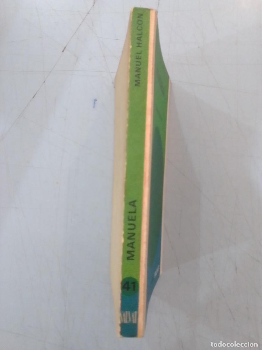 Libros de segunda mano: Manuela - Manuel Halc&oacute;n - Biblioteca General SALVAT. 1971 - Foto 2