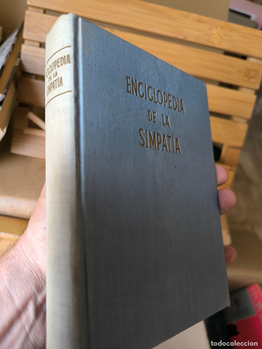Libros de segunda mano: Enciclopedia de la simpat&iacute;a/portes 5,99 - Foto 4