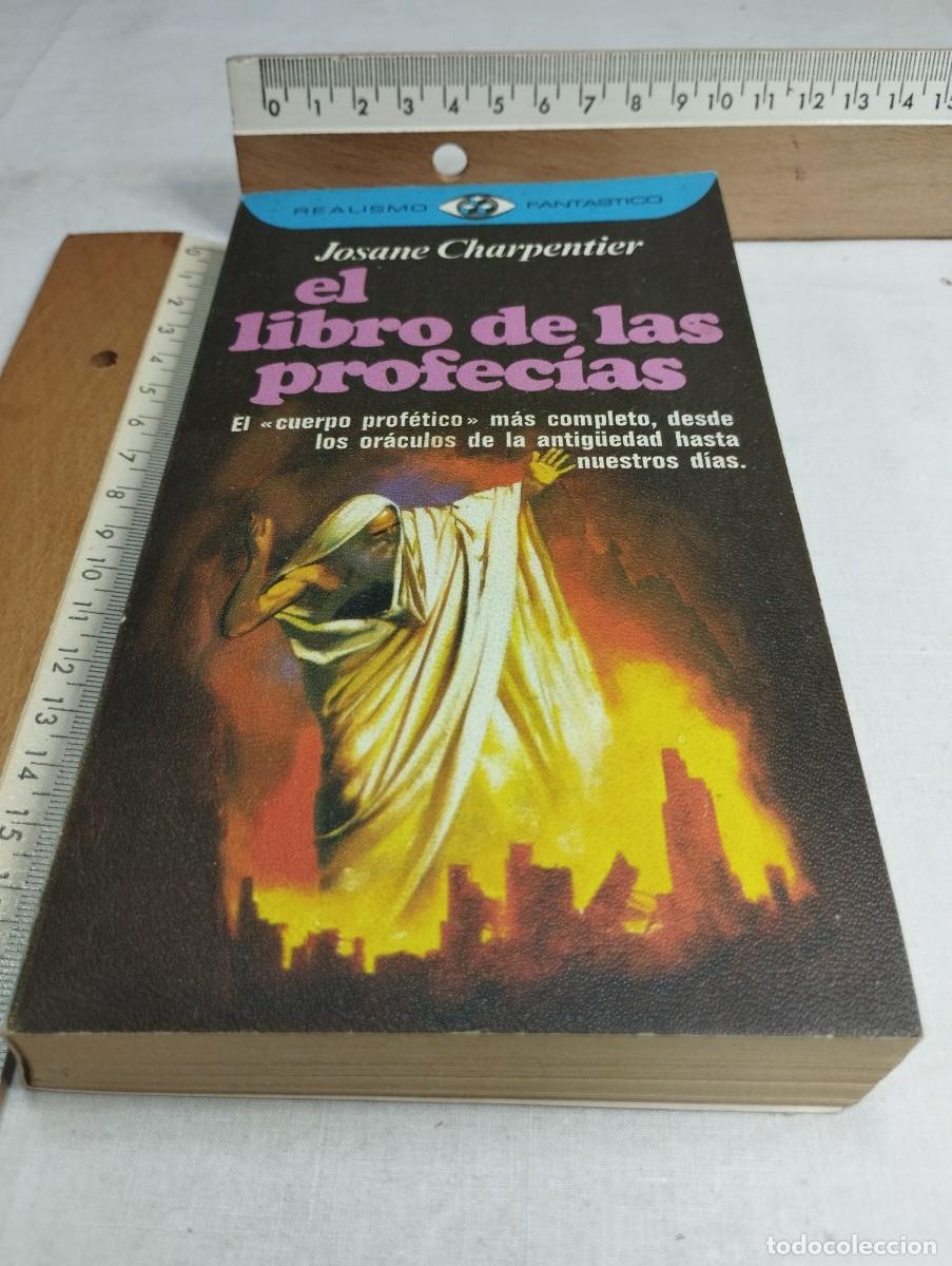 Libros de segunda mano: El libro de las profec&iacute;as. Josane Charpentier - Foto 1