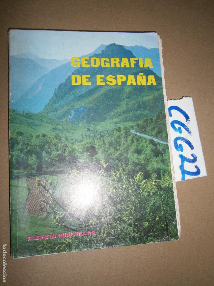 Libros de segunda mano: ANTIGUO LIBRO DE TEXTO - GEOGRAFIA DE ESPA&Ntilde;A - Foto 1