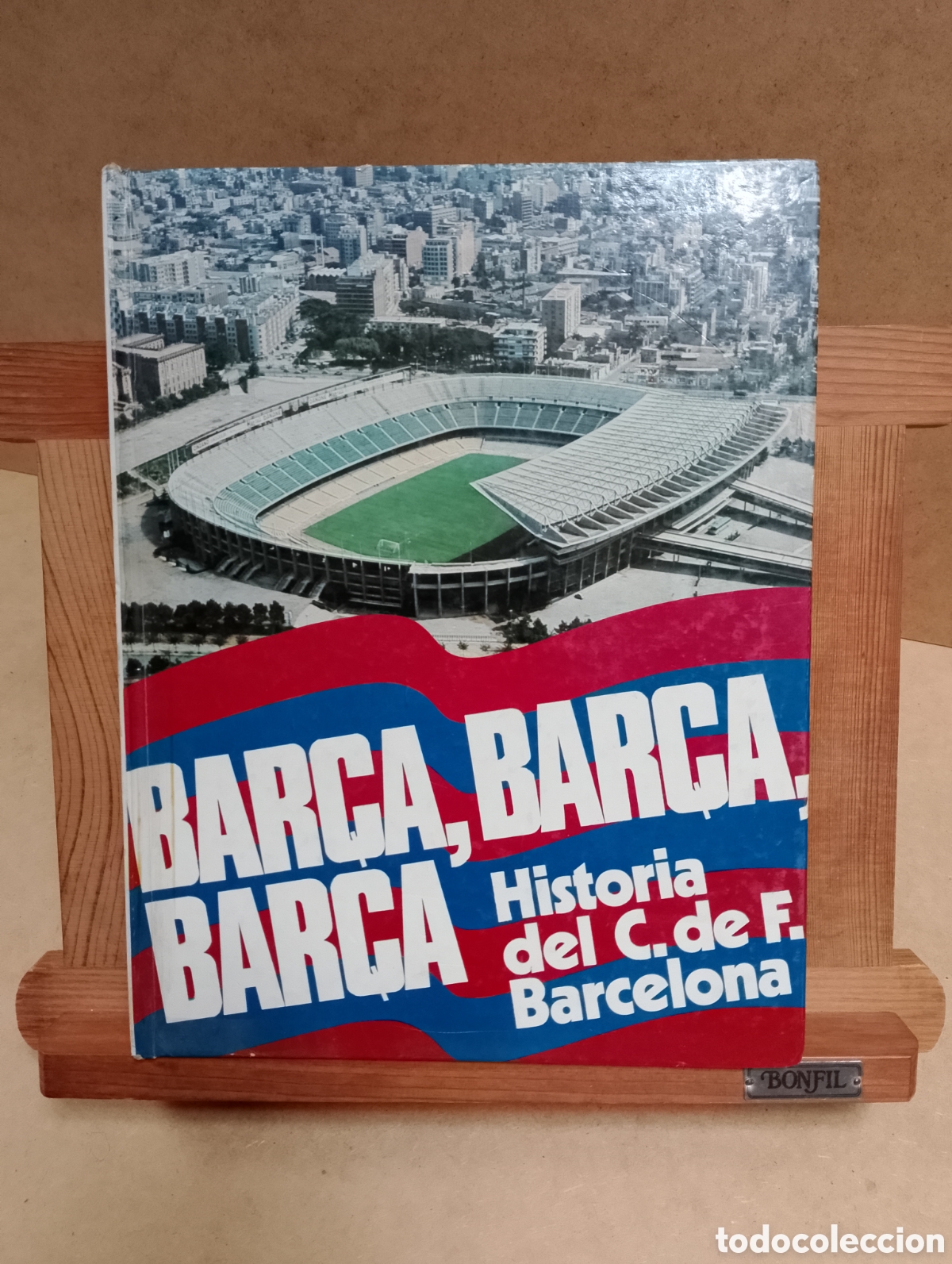 Libros de segunda mano: Bar&ccedil;a,Bar&ccedil;a,Bar&ccedil;a. Libro de la historia del c. De f. Barcelona. - Foto 1