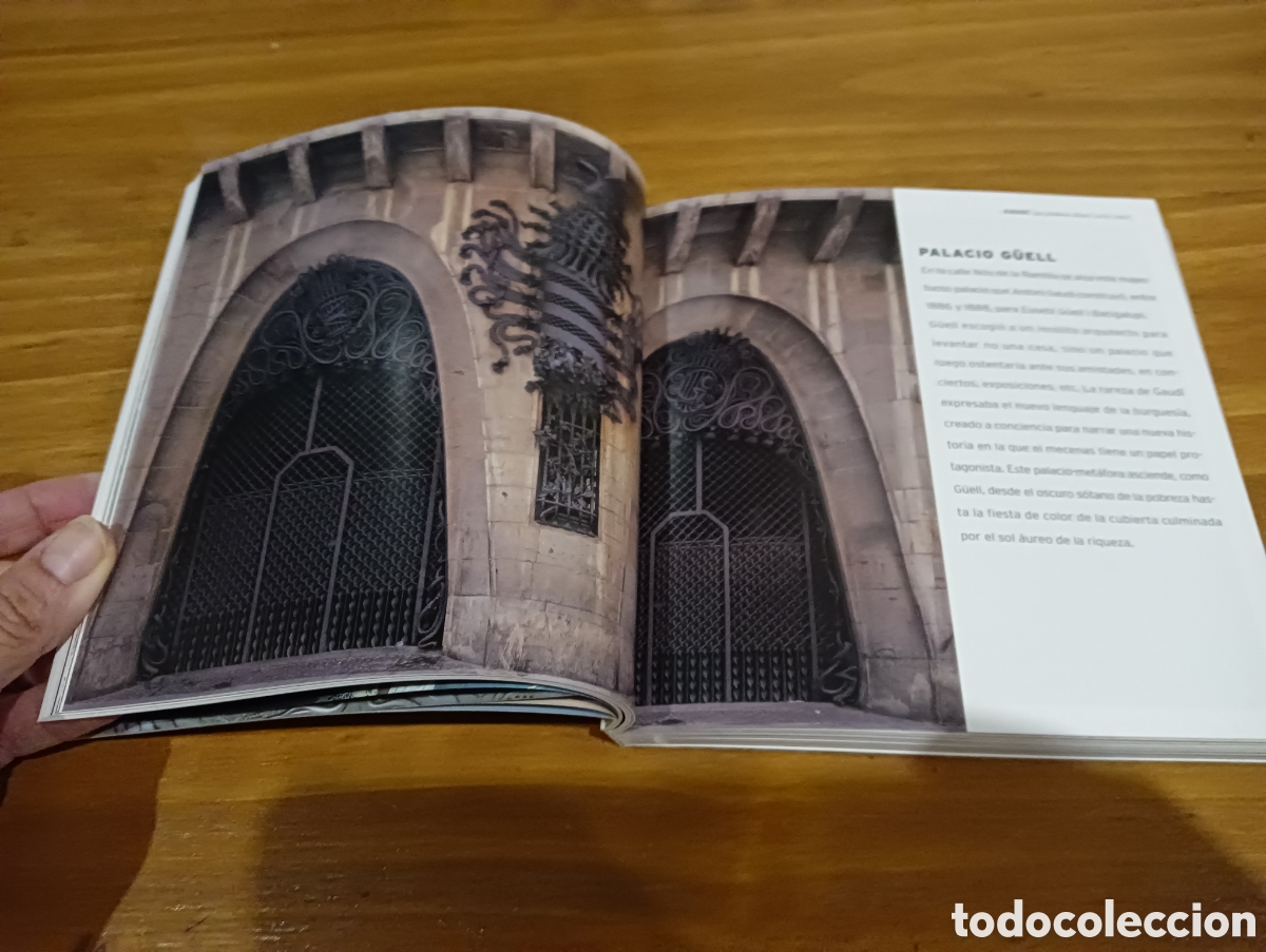 Libros de segunda mano: Gaud&iacute;. Introducci&oacute;n a su arquitectura - Foto 3