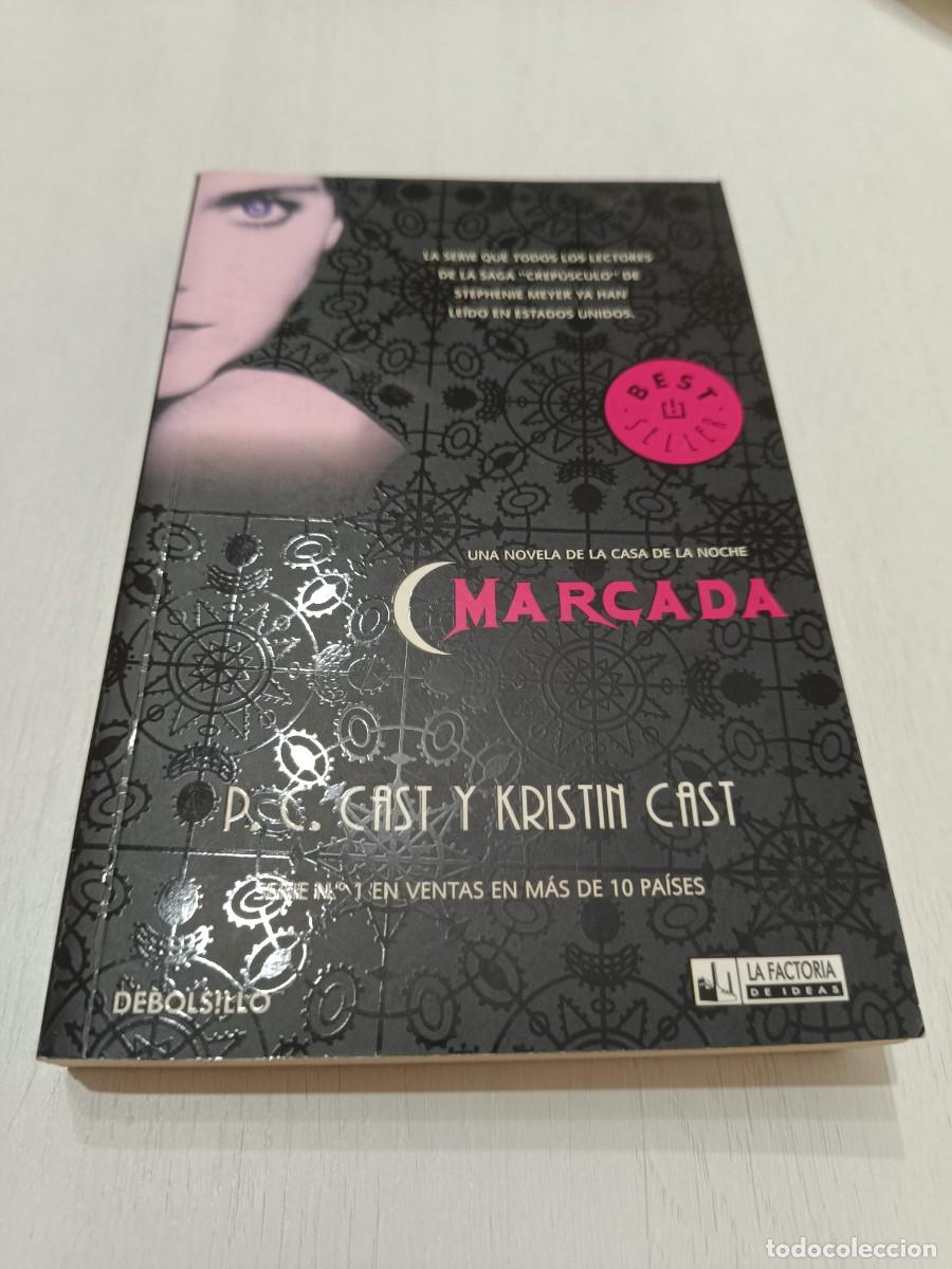 Libros de segunda mano: MARCADA.- P. C. CAST Y KRISTIN CAST - Foto 1