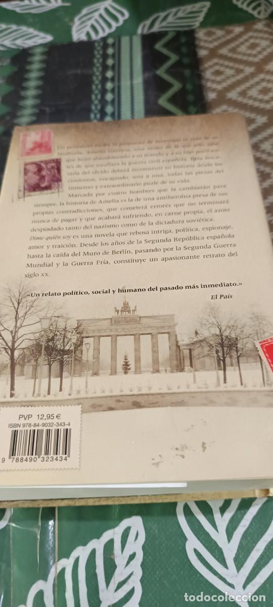 Libros de segunda mano: Dime qui&eacute;n soy.- Navarro, Julia - Foto 2