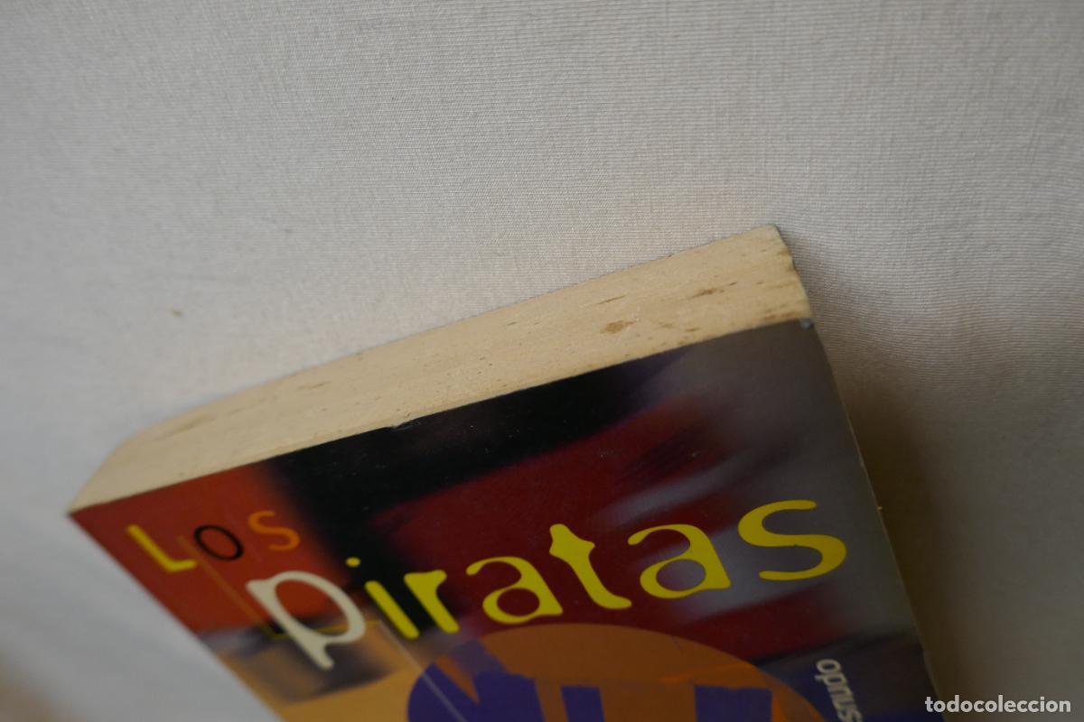 Libros de segunda mano: Los piratas del chip: la mafia inform&aacute;tica al desnudo - Clough, Bryan - Foto 3