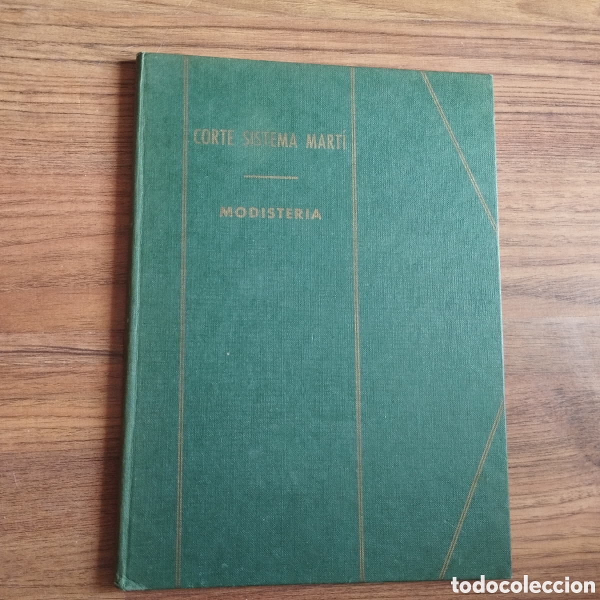 Libros de segunda mano: Libro patrones de Corte Sistema Mart&iacute; - MODISTERIA 1982. - Foto 1