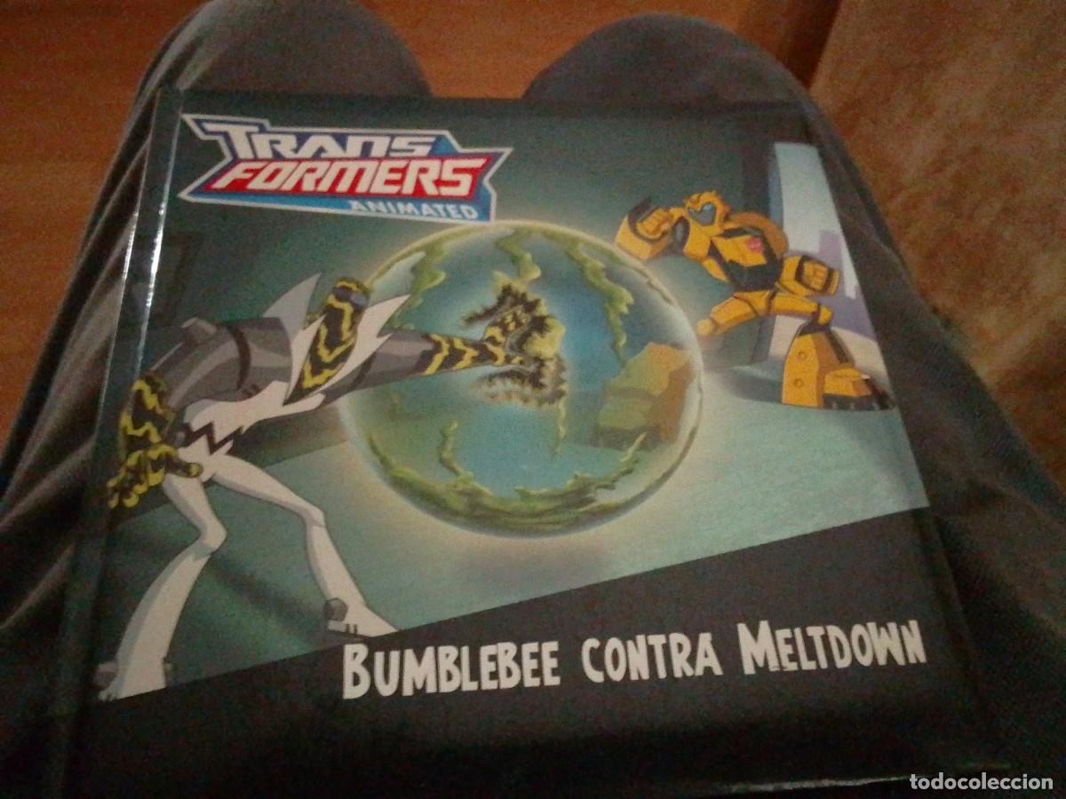 Libros de segunda mano: Transformers Animated - Bumblebee contra Meltdown. Basado en el episodio Total Meltdown de Aaron... - Foto 1