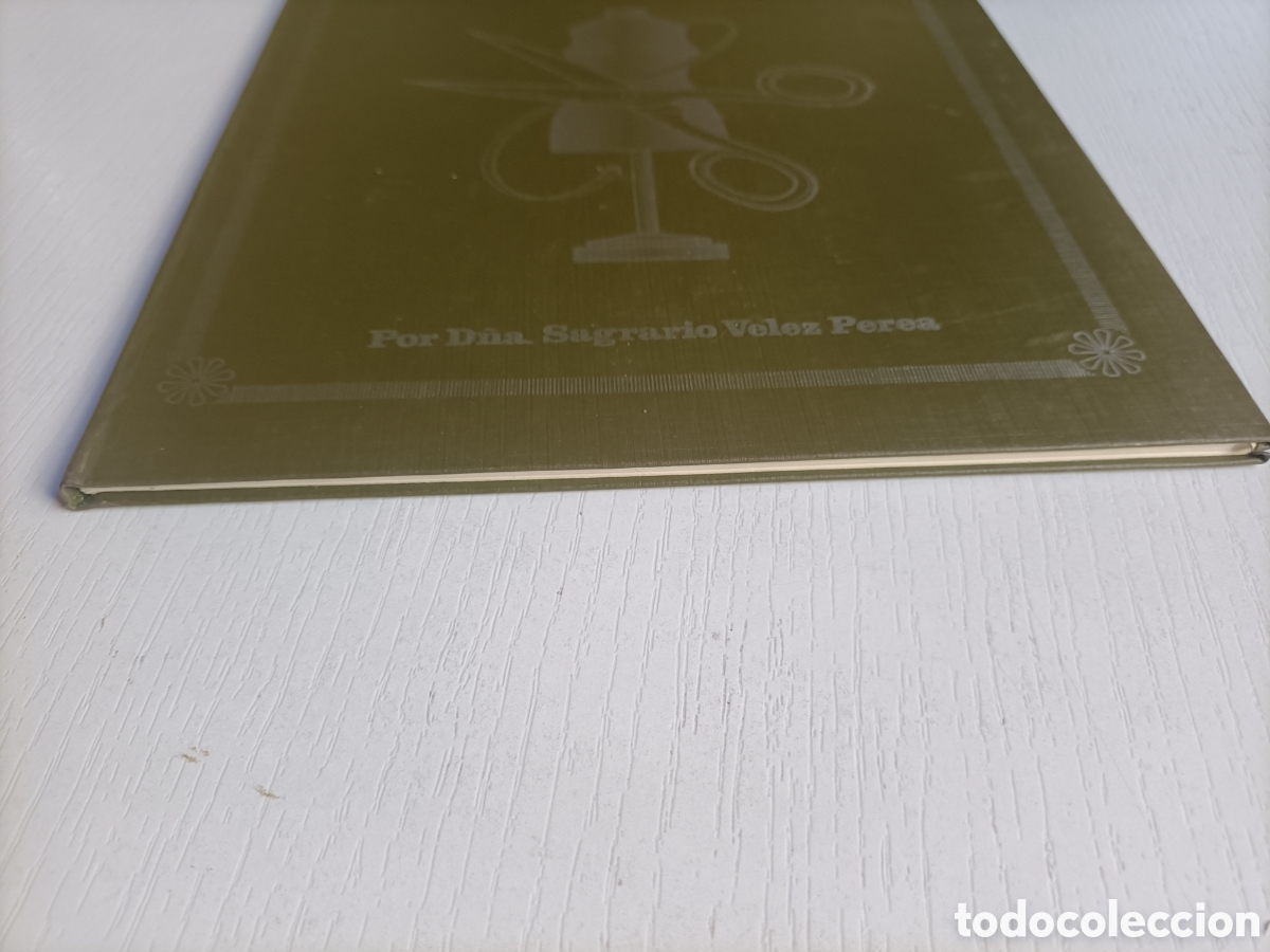 Libros de segunda mano: Corte y confecci&oacute;n. Sistema V&eacute;lez Per .moda - Foto 3