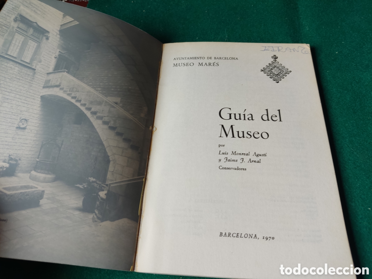 Libros de segunda mano: Libro gu&iacute;a del museo Mares, Barcelona 1970 - Foto 2