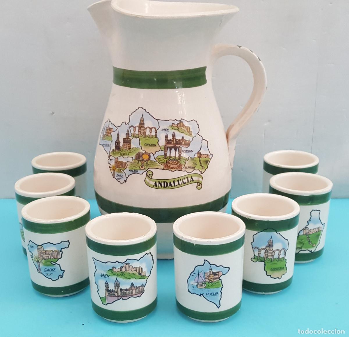 Libros de segunda mano: JARRA DE CER&Aacute;MICA ANDALUCIA CON 8 COPAS O VASOS (UNA POR PROVINCIA) MIDE 231 CM ALTO 1 LITRO APROX