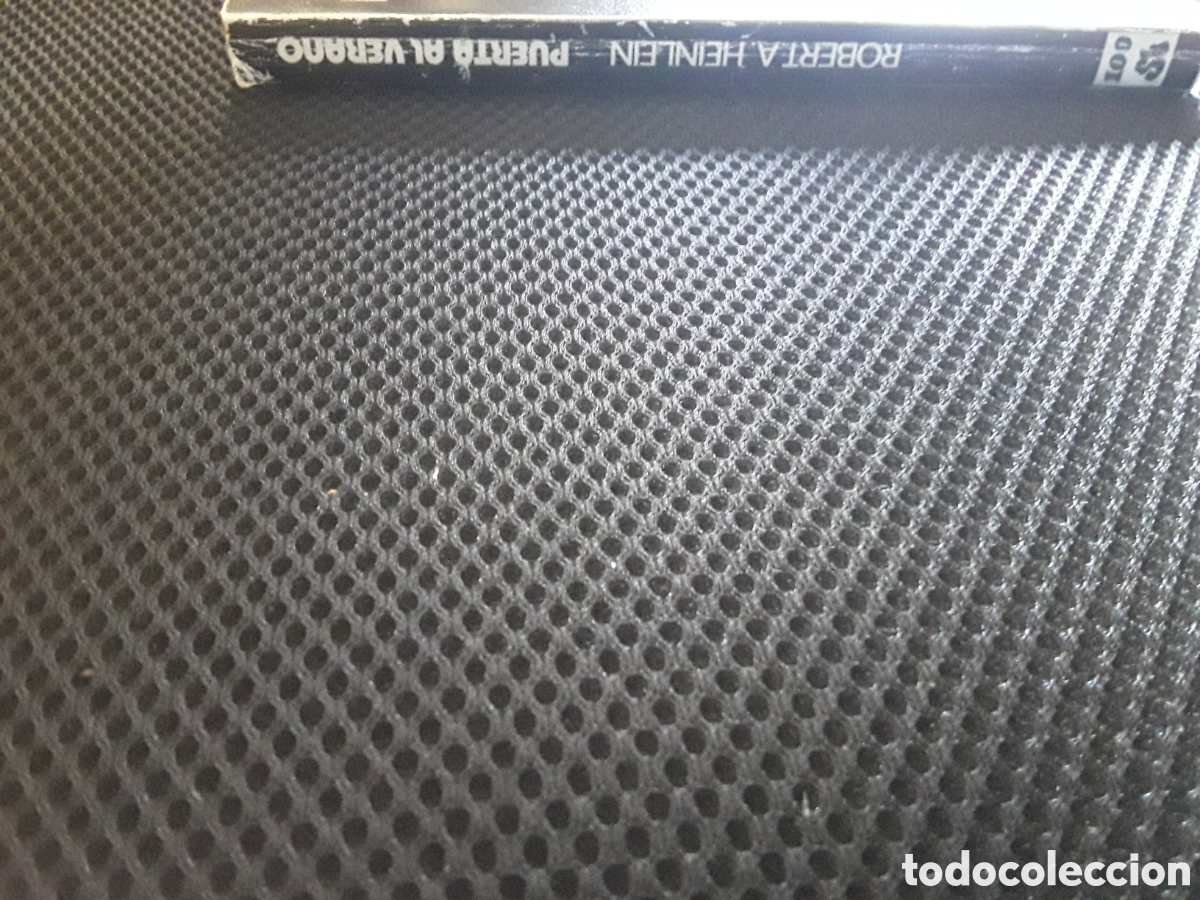 Libros de segunda mano: Puerta al verano Robert A Heinlein - Foto 3
