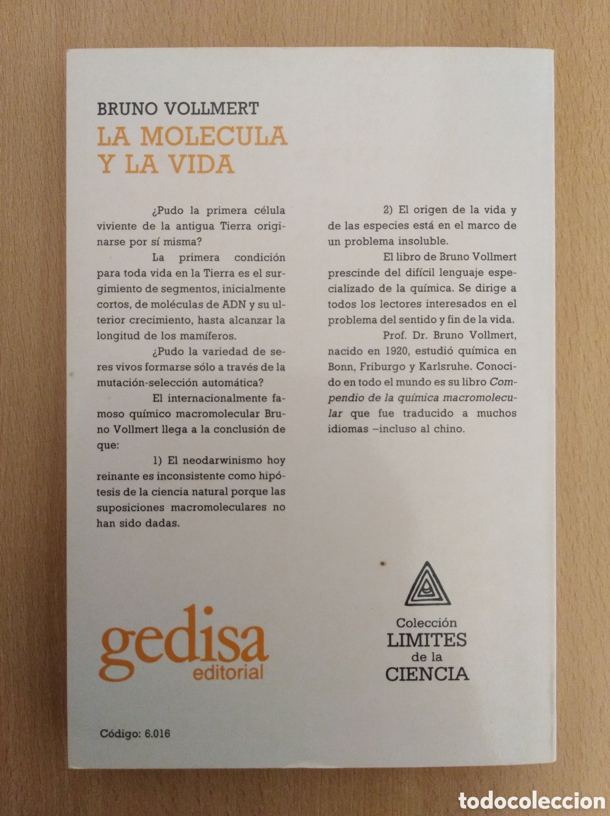 Libros de segunda mano: LA MOL&Eacute;CULA Y LA VIDA. Bruno Vollmert - Foto 2