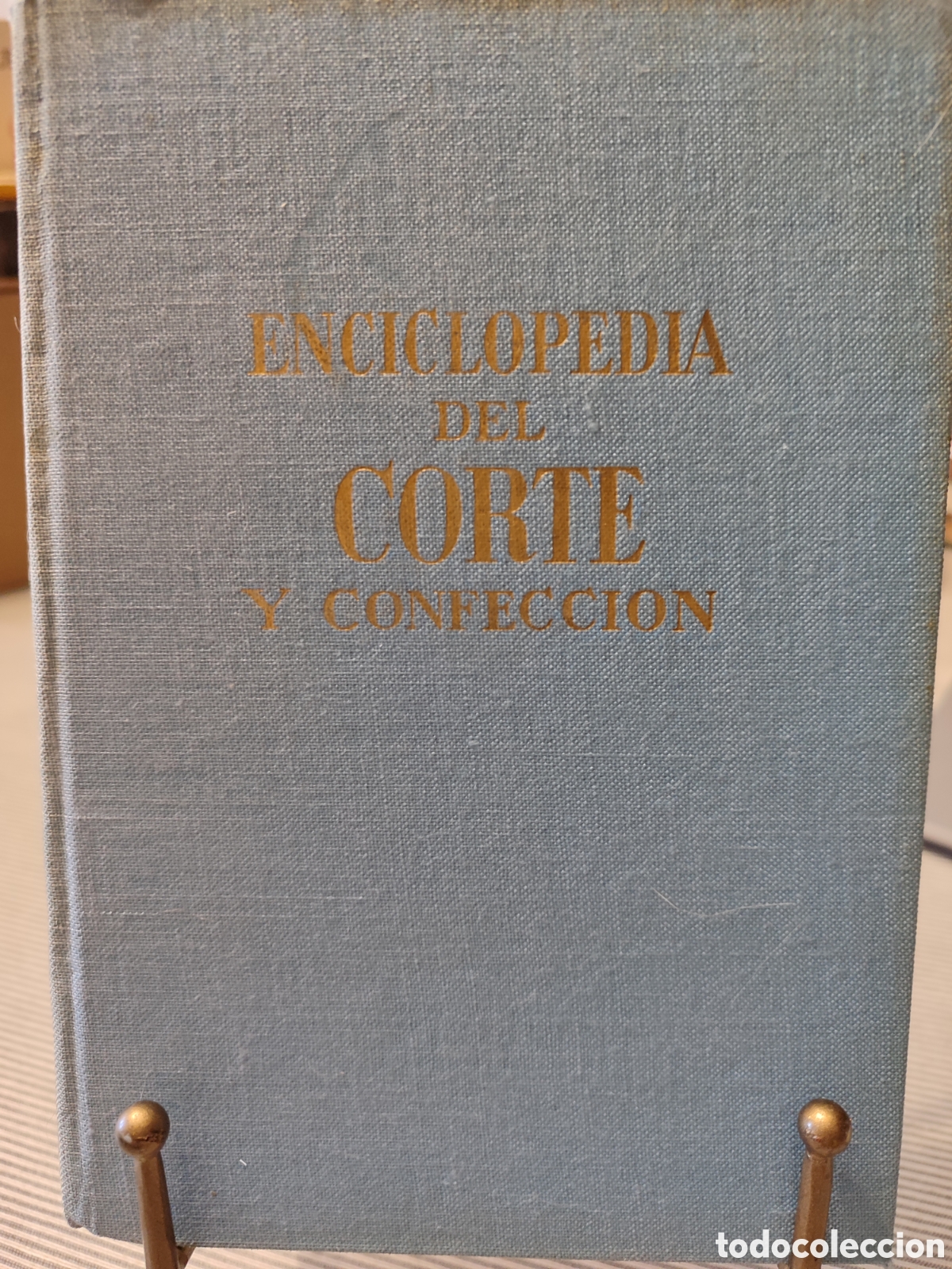 Libros de segunda mano: ENCICLOPEDIA DEL CORTE Y CONFECCI&Oacute;N - Foto 1