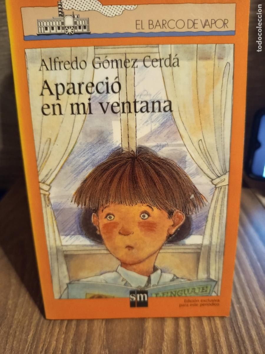 Libros de segunda mano: Apareci&oacute; en mi ventana Alfredo G&oacute;mez cerda sm - Foto 1
