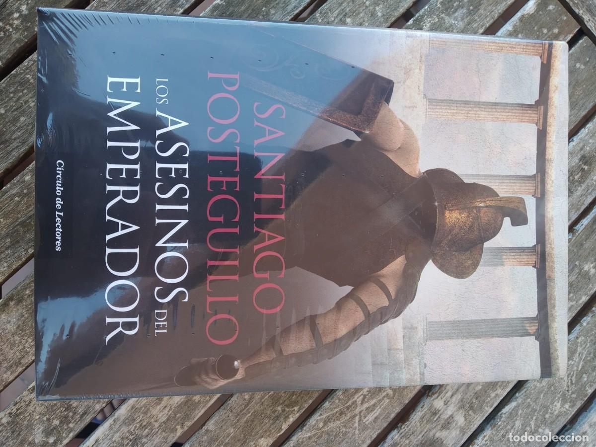 Libros de segunda mano: LOS ASESINOS DEL EMPERADOR - Foto 1