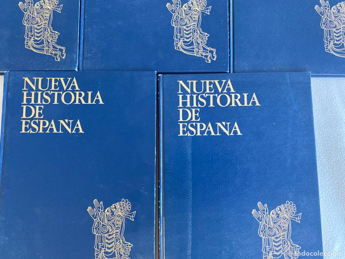 Libros de segunda mano: Nueva historia de Espa&ntilde;a. Asuri. 5 tomos. COMPLETA - Foto 3