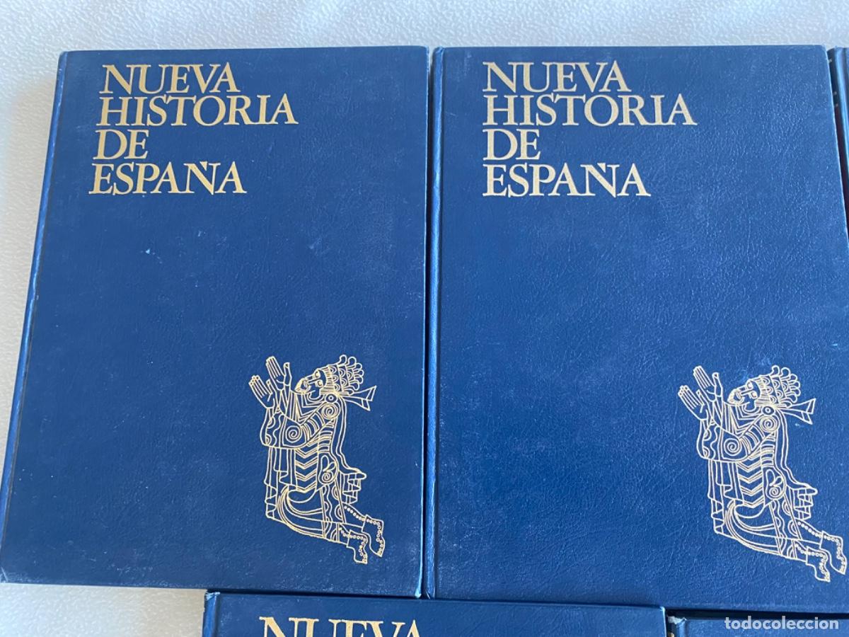 Libros de segunda mano: Nueva historia de Espa&ntilde;a. Asuri. 5 tomos. COMPLETA - Foto 4