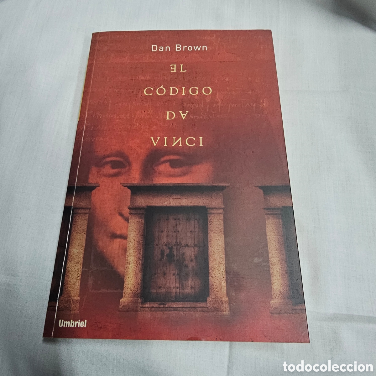 Libros de segunda mano: DAN BROWN, EL CODIGO DA VINCI - Foto 1