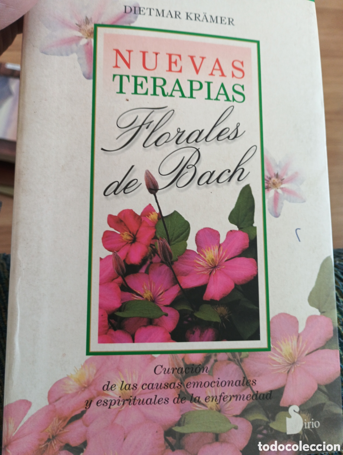 Libros de segunda mano: Nuevas terapias flores de Bach Dietmar Kr&auml;mer - Foto 1
