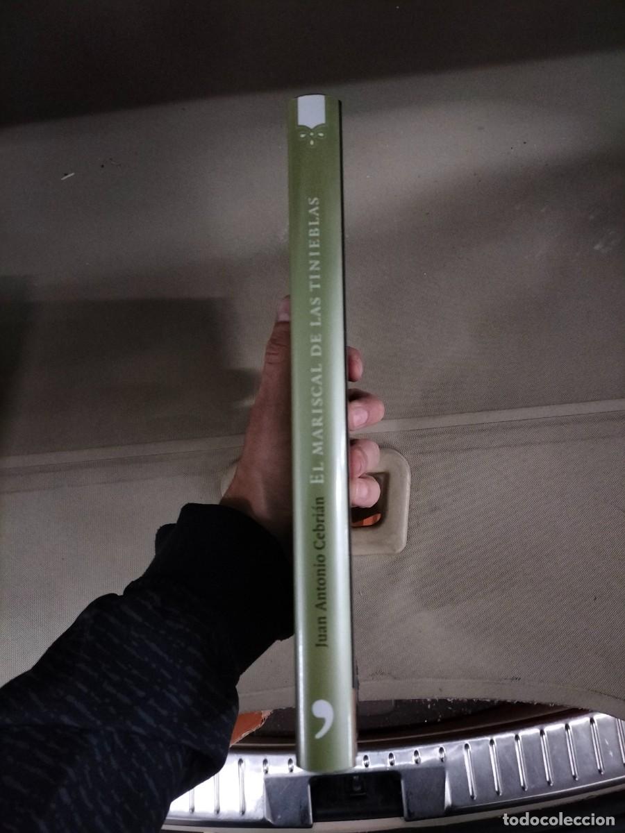 Libros de segunda mano: El mariscal de las tinieblas - Juan Antonio Cebri&aacute;n - Foto 3
