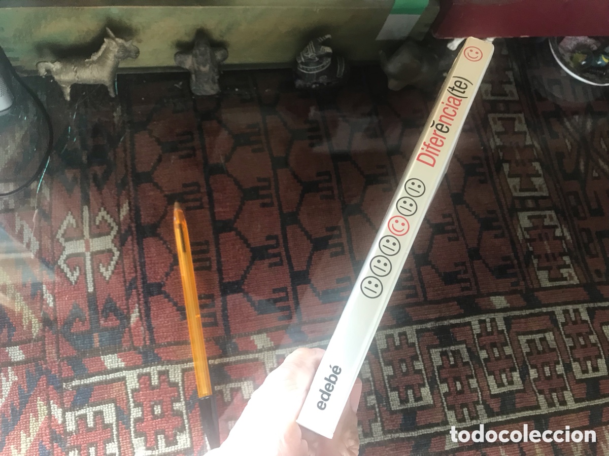 Libros de segunda mano: Diferencia(te). Edeb&eacute;. Como nuevo - Foto 2