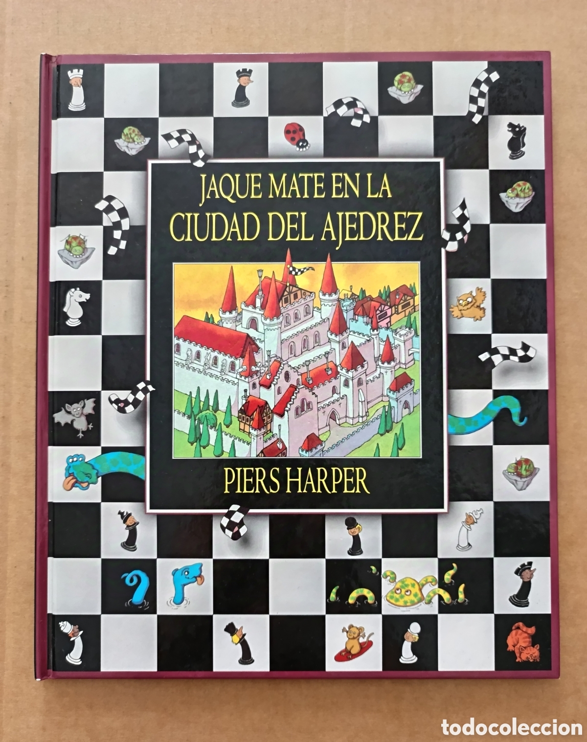 Libros de segunda mano: Jaque Mate en la Ciudad del Ajedrez, por Piers Harper (C&iacute;rculo de Lectores, 2000). - Foto 1