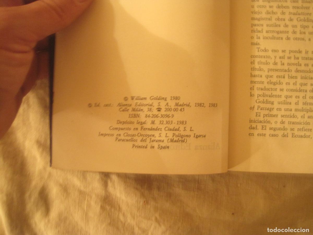 Libros de segunda mano: William Golding - Ritos de paso - Alianza 1983 - Foto 2