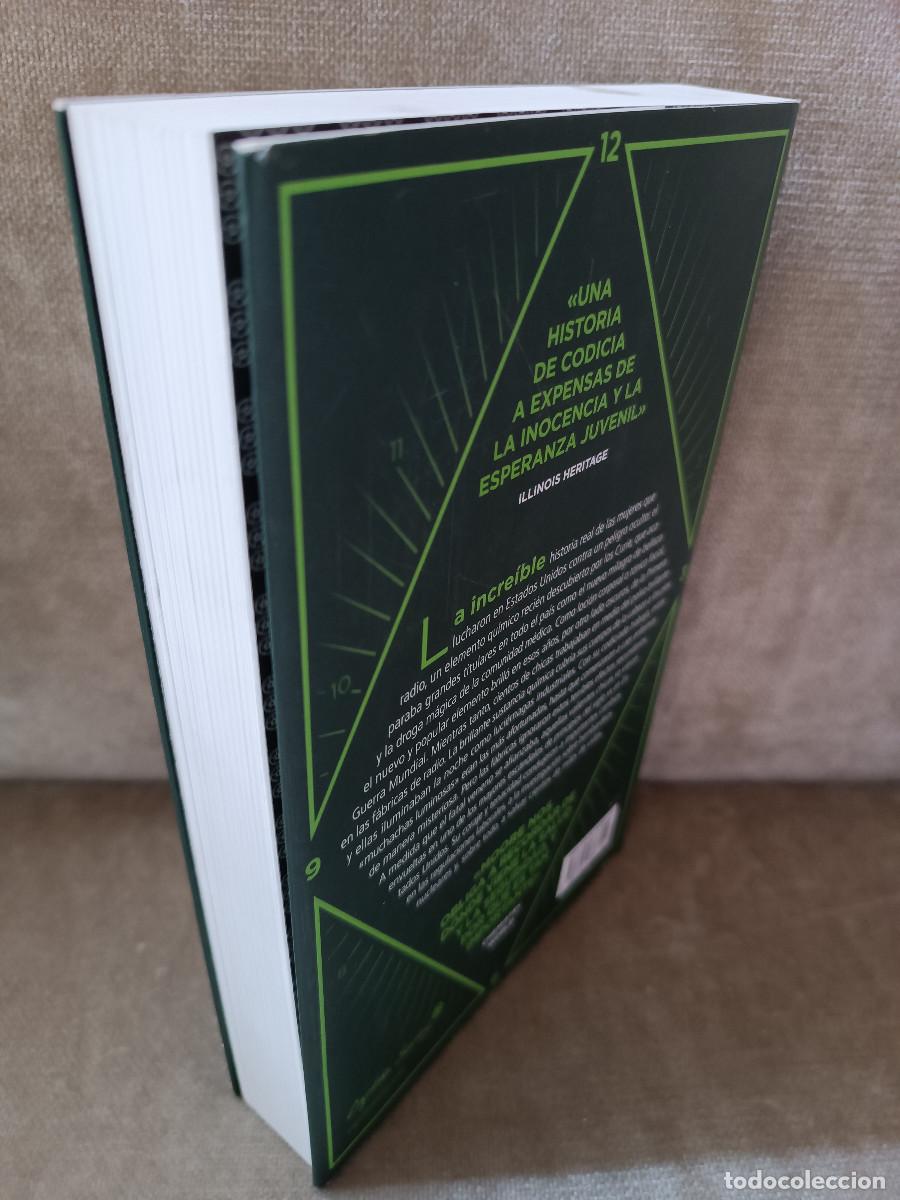 Libros de segunda mano: KATE MOORE - LAS CHICAS DEL RADIO - CAPIT&Aacute;N SWING, 2018 - BUEN EJEMPLAR - Foto 4