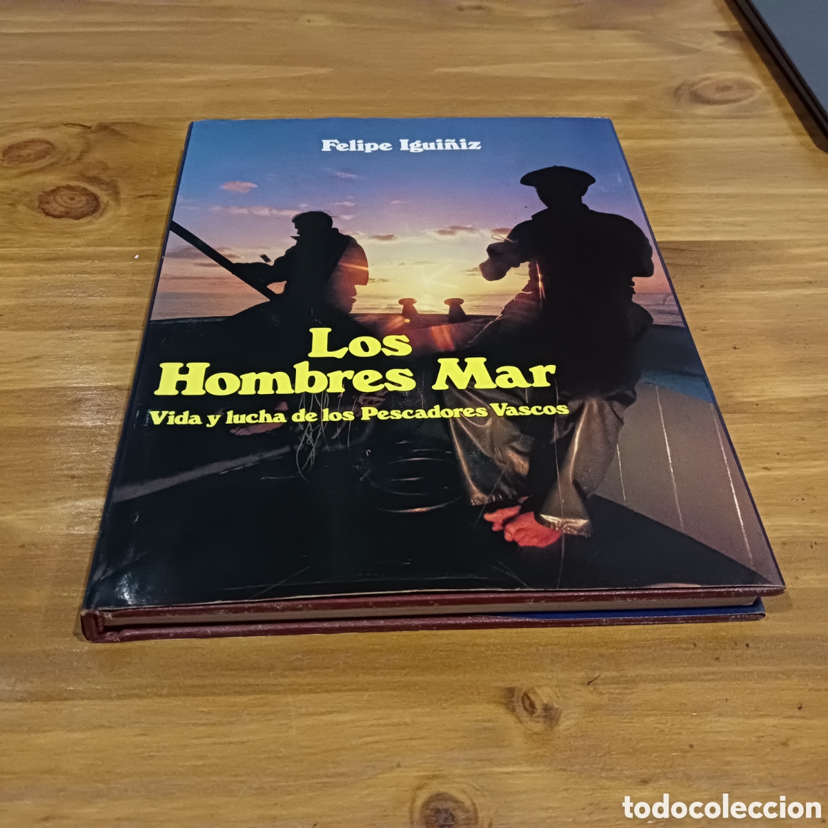 Libros de segunda mano: Los hombres mar. Felipe Igui&ntilde;iz - Foto 1
