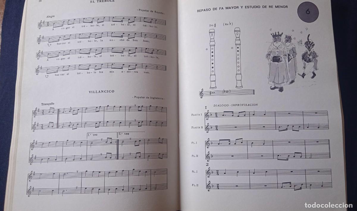 Libros de segunda mano: Antiguo libro y flauta Yamaha. - Foto 3