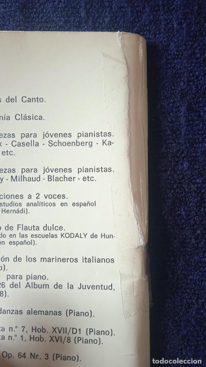 Libros de segunda mano: Antiguo libro y flauta Yamaha. - Foto 4