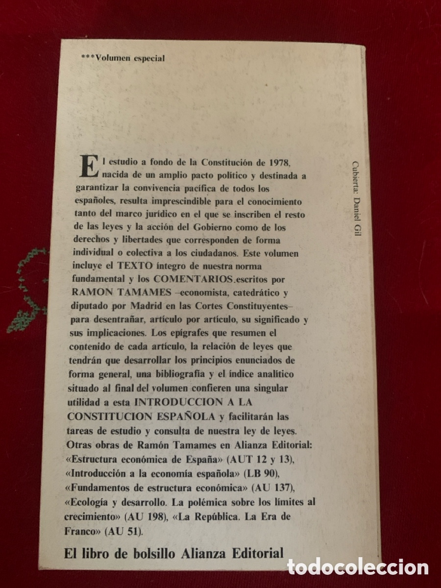 Libros de segunda mano: Introducci&oacute;n a la Constituci&oacute;n Espa&ntilde;ola (Texto y Comentarios). Ram&oacute;n Tamames. - Foto 3