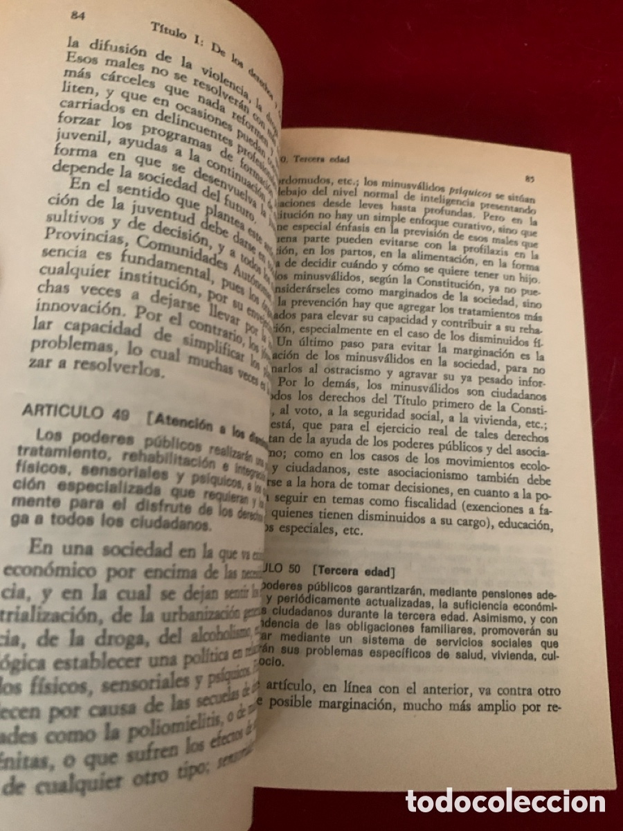 Libros de segunda mano: Introducci&oacute;n a la Constituci&oacute;n Espa&ntilde;ola (Texto y Comentarios). Ram&oacute;n Tamames. - Foto 13