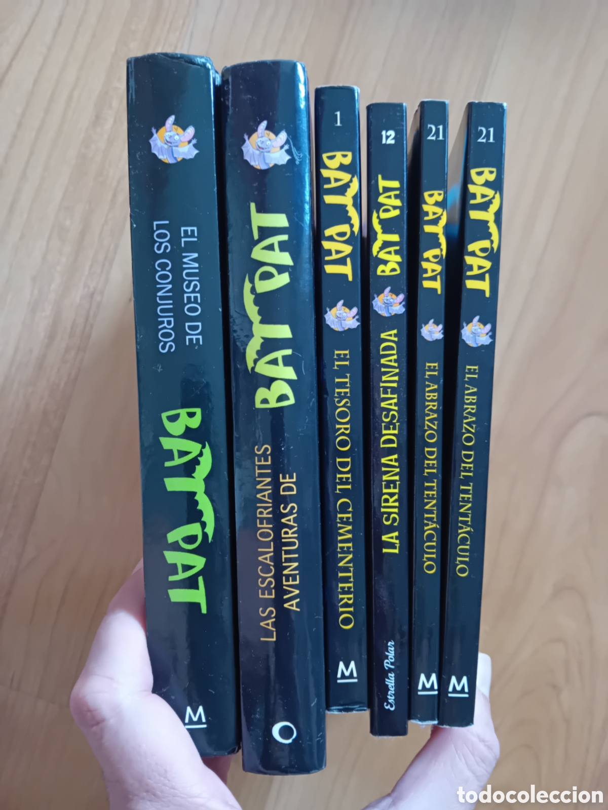 Libros de segunda mano: LOTE 6 LIBROS BAT PAT EN CASTELLANO - Foto 1