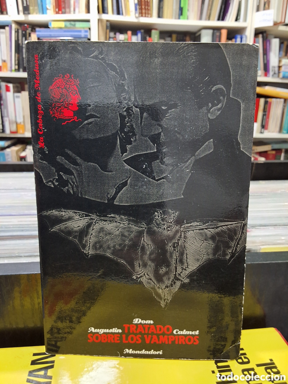 Libros de segunda mano: TRATADO SOBRE VAMPIROS - CALMET - Foto 1