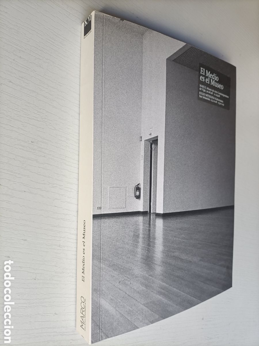 Libros de segunda mano: BI: El medio es el museo MARCO Museo de Arte contempor&aacute;nea de Vigo.. arte siglo XXI pensamiento