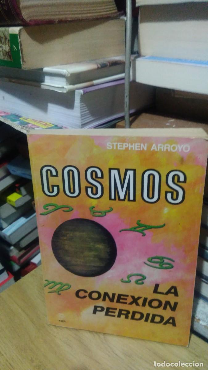Libros de segunda mano: COSMOS, STEPHEN ARROYO, ED. KIER - Foto 1