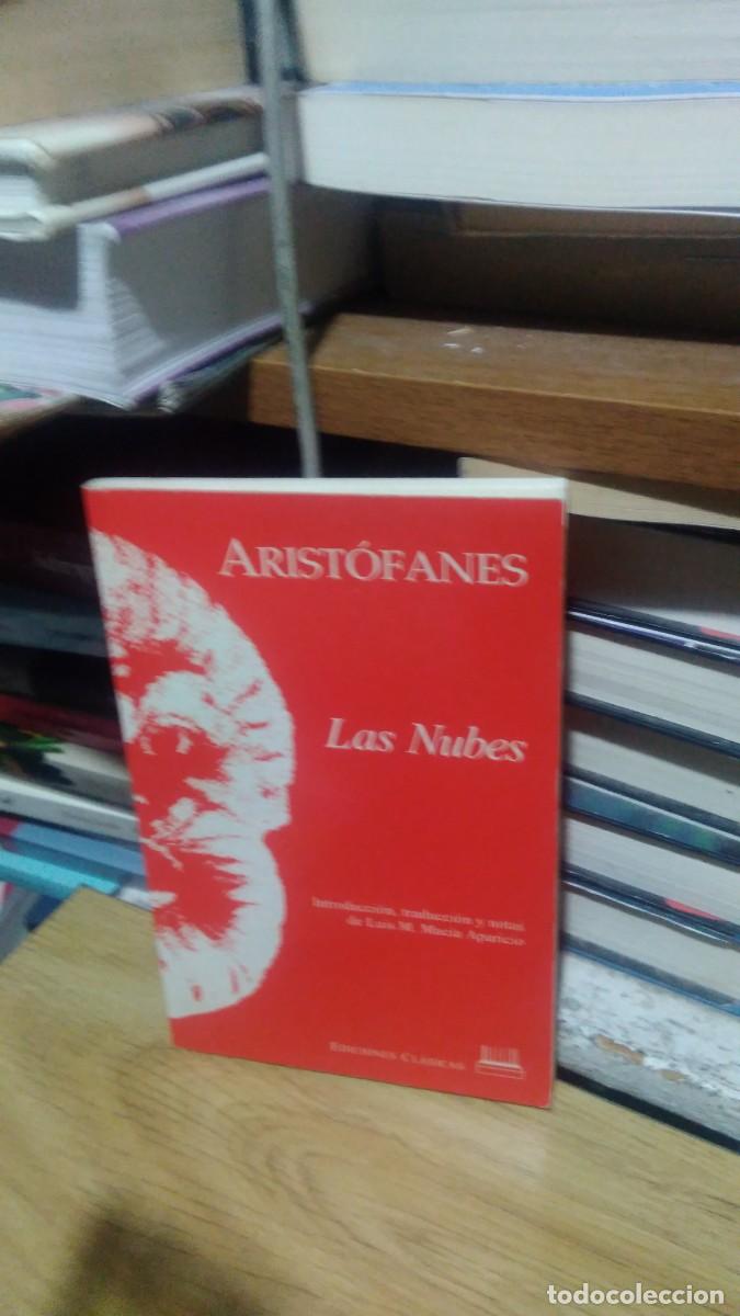Libros de segunda mano: LAS NUBES, ARISTOFANES, ED. CLASICAS - Foto 1