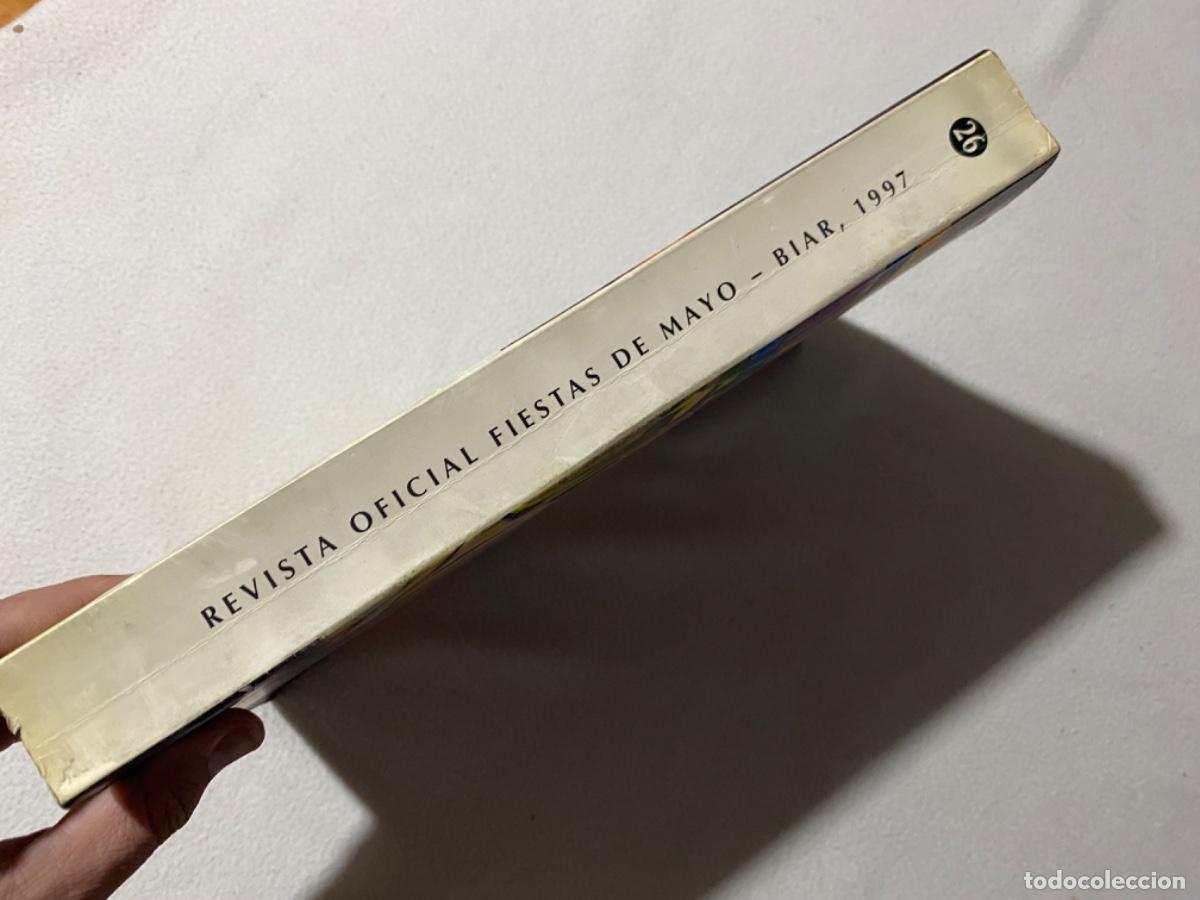 Libros de segunda mano: BIAR FIESTAS DE MOROS Y CRISTIANOS DE 1997 - Foto 2
