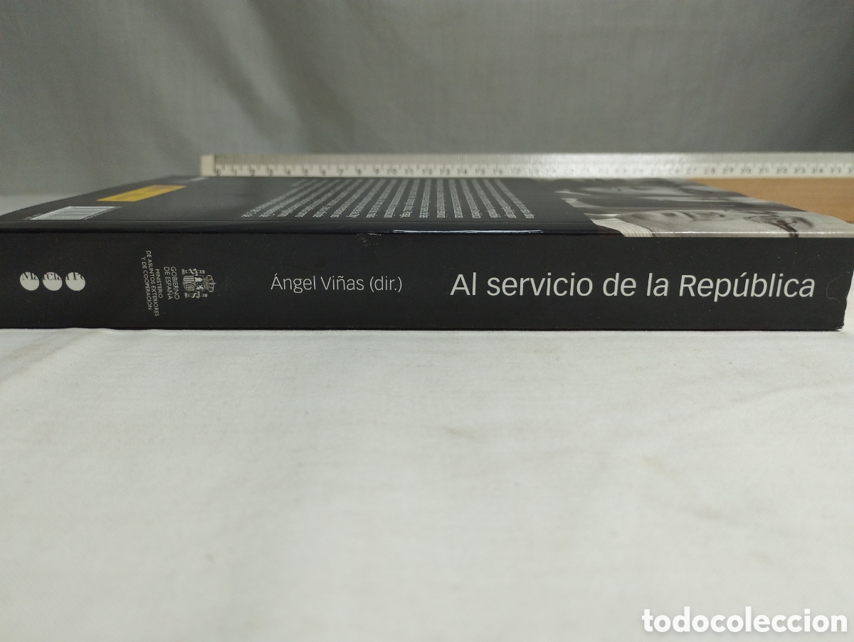 Libros de segunda mano: Al servicio de la Rep&uacute;blica. &Aacute;ngel Vi&ntilde;as, 2010 - Foto 3