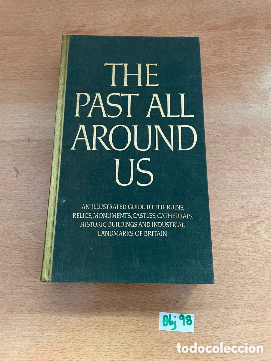 Libros de segunda mano: THE PAST ALL AROUND US - Foto 1
