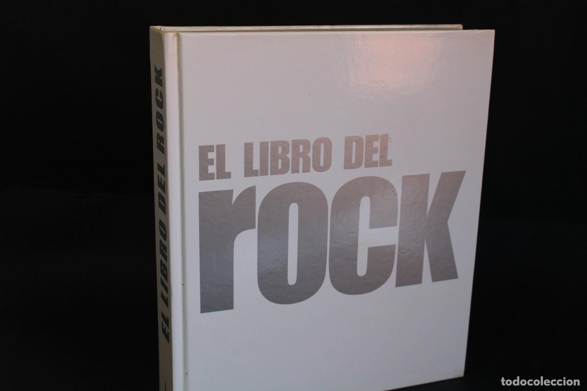 Libros de segunda mano: EL LIBRO DEL ROCK / PHILIP DODD - Foto 1