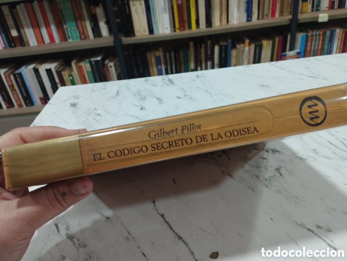 Libros de segunda mano: El c&oacute;digo secreto de la Odisea Gilbert Pillot 2da ed Plaza Janes 1972 - Foto 2