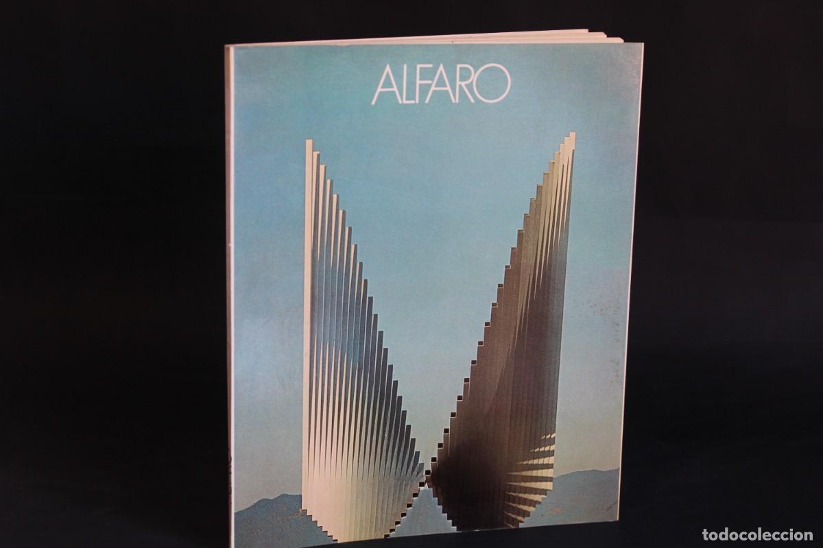 Libros de segunda mano: ALFARO PALACIO DE VELAZQUEZ - Foto 1