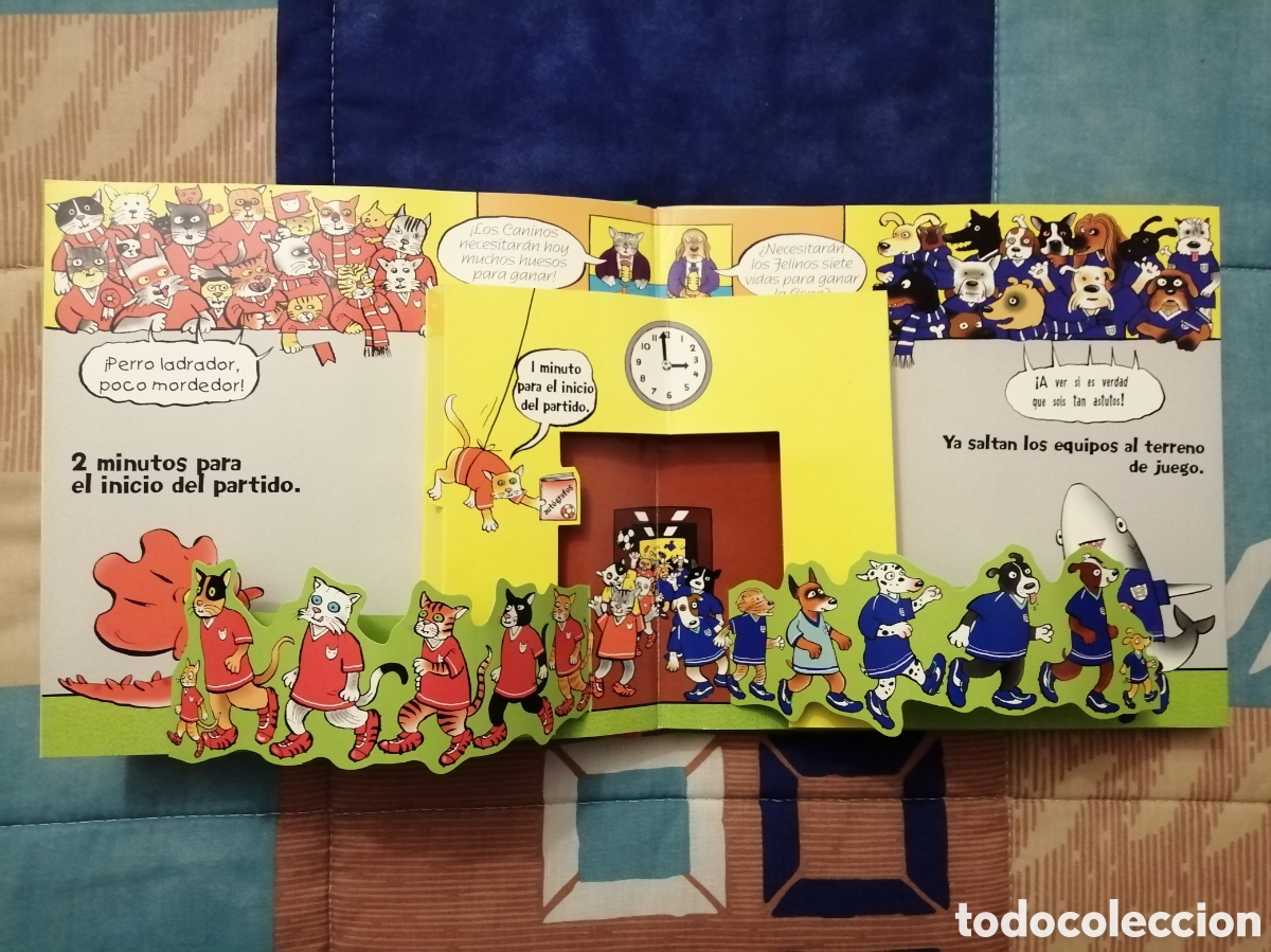 Libros de segunda mano: Ac. El Gran Partido (John OLeary) - Libro con pop-ups, solapas y leng&uuml;etas - Foto 2