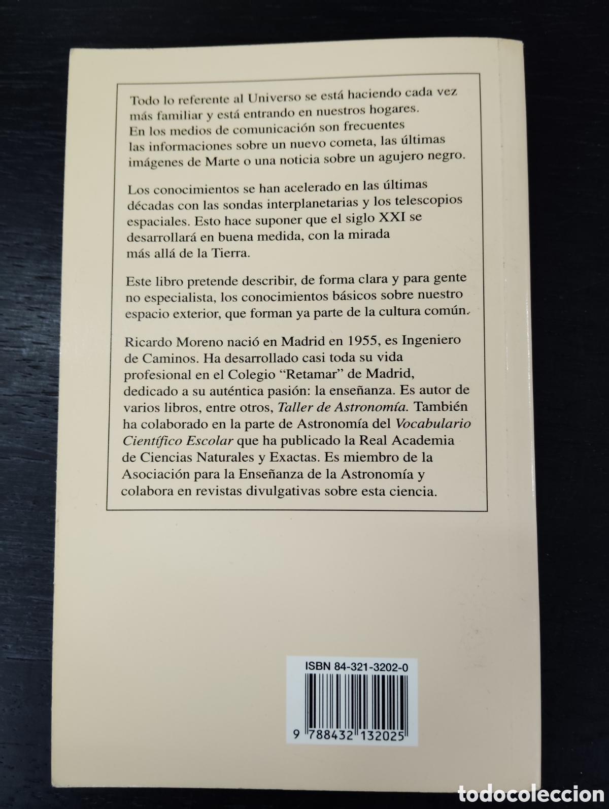 Libros de segunda mano: Historia breve del universo - Ricardo Moreno - Rialp - Foto 2