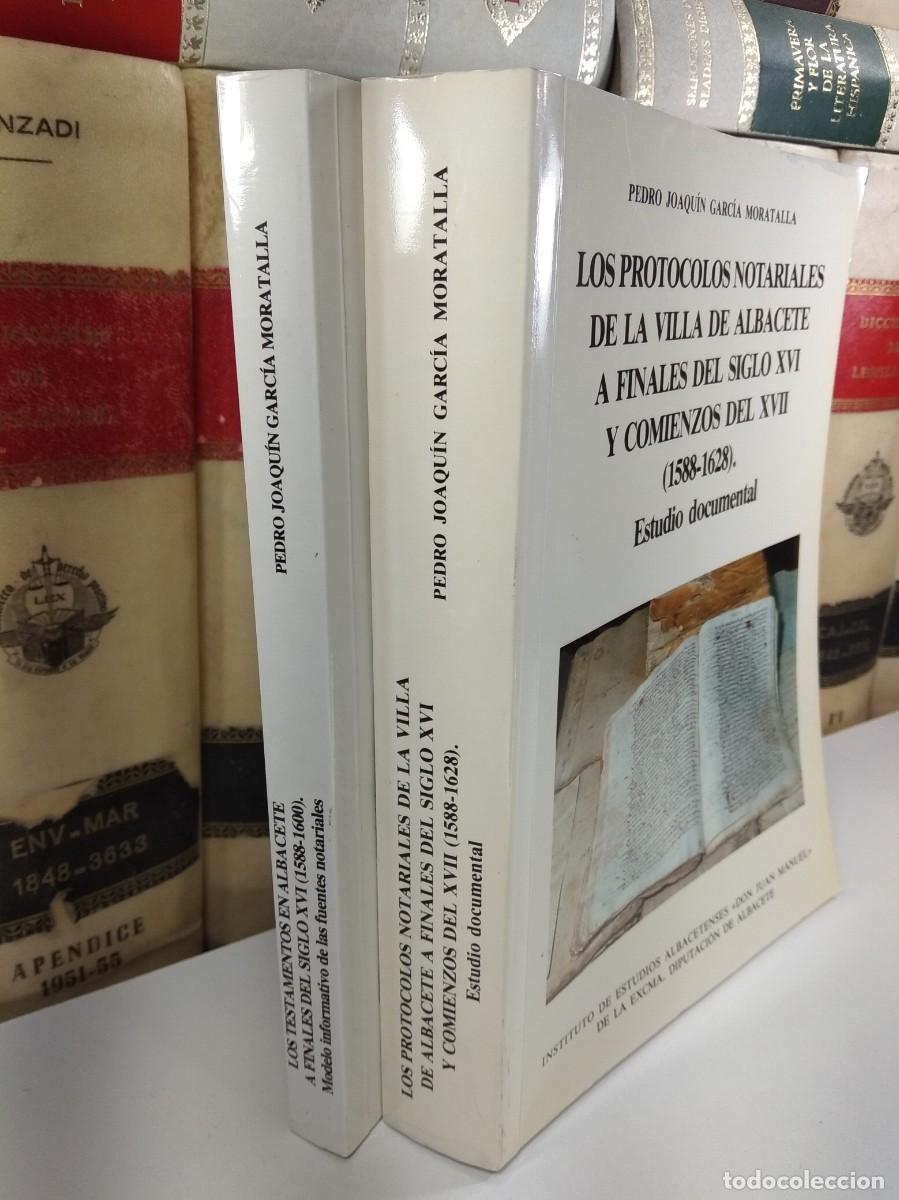 Libros de segunda mano: LOS PROTOCOLOS NOTARIALES DE LA VILLA DE ALBACETE A FINALES DEL SIGLO XVI Y COMIENZOS DEL XVII - Foto 2