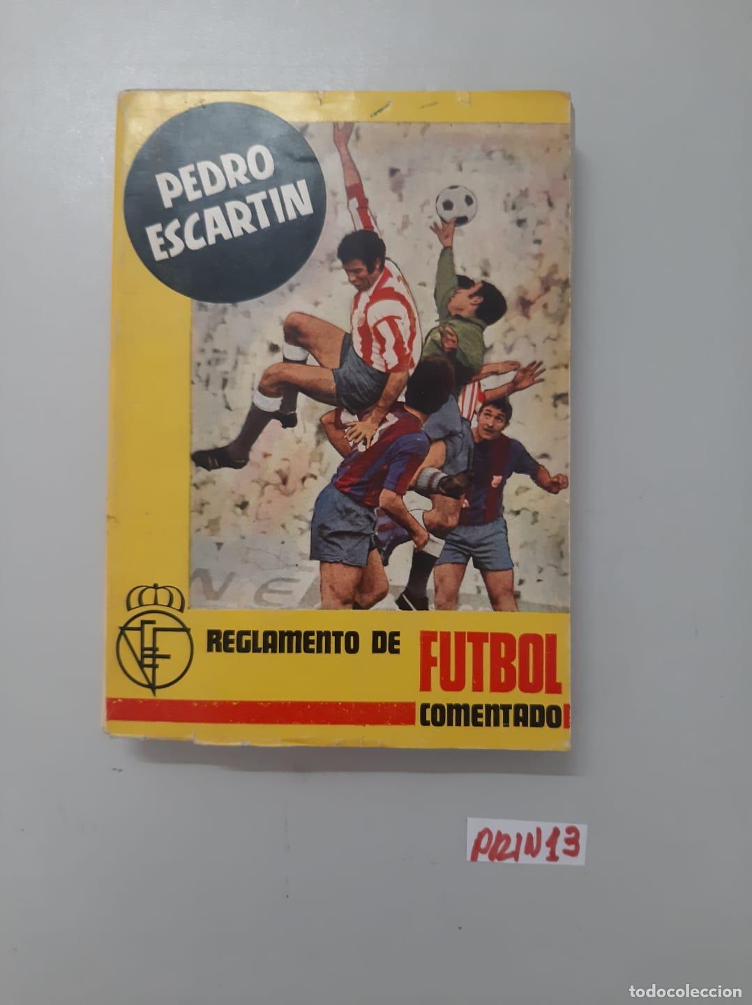 Libros de segunda mano: Libro: reglamento de f&uacute;tbol - Foto 1
