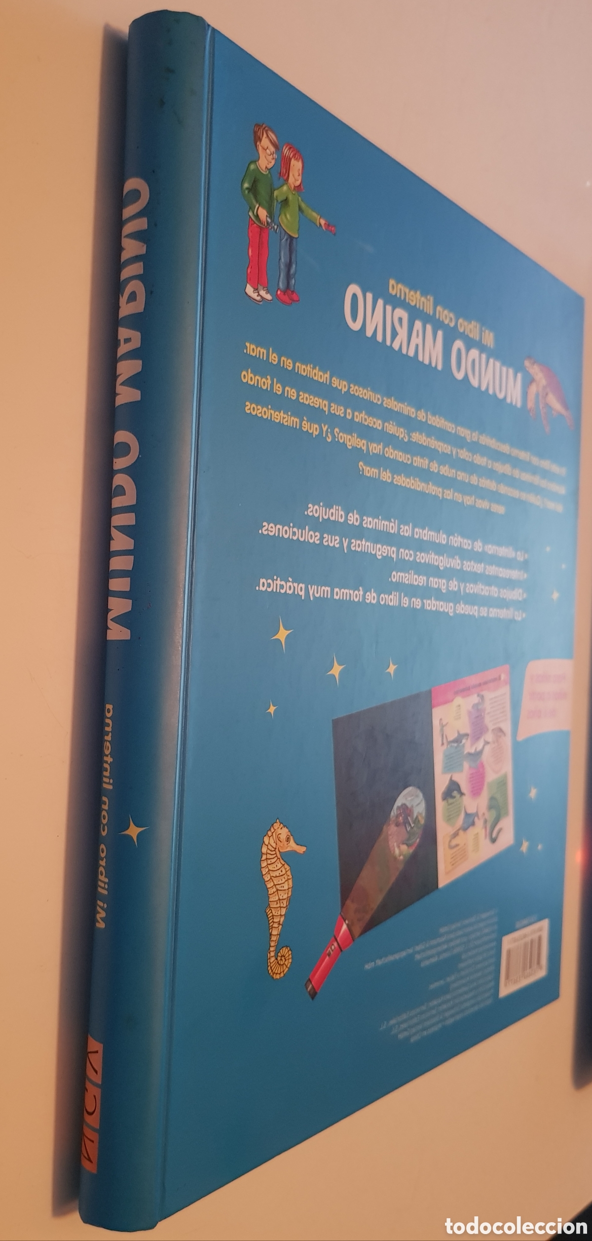 Libros de segunda mano: Mundo marino, m&iacute; libro con linterna. NGV - Foto 3
